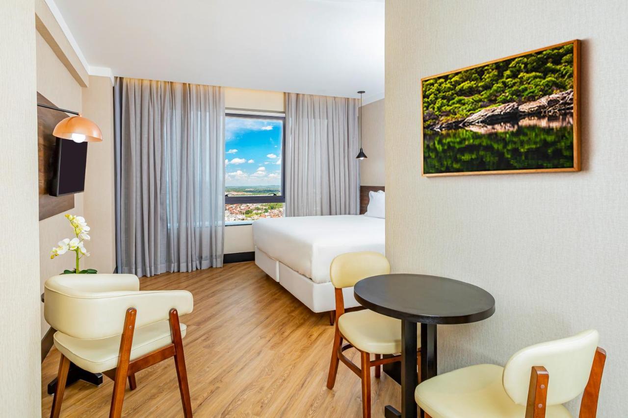 Nh Hotel Feira De Santana Exterior photo